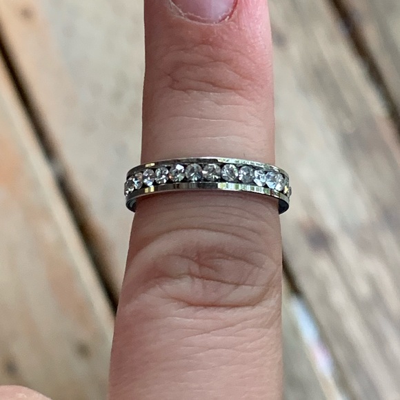 STAINLESS STEEL ETERNITY BAND - Picture 6 of 7